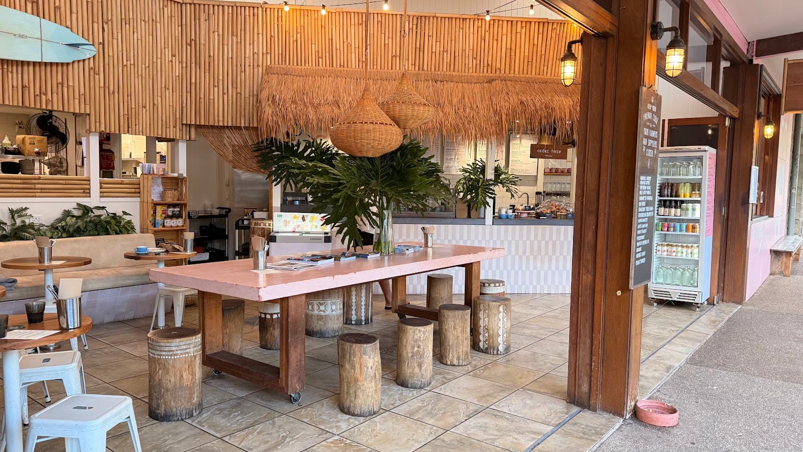 Combi Byron Bay — Ocean Shores, Byron Bay