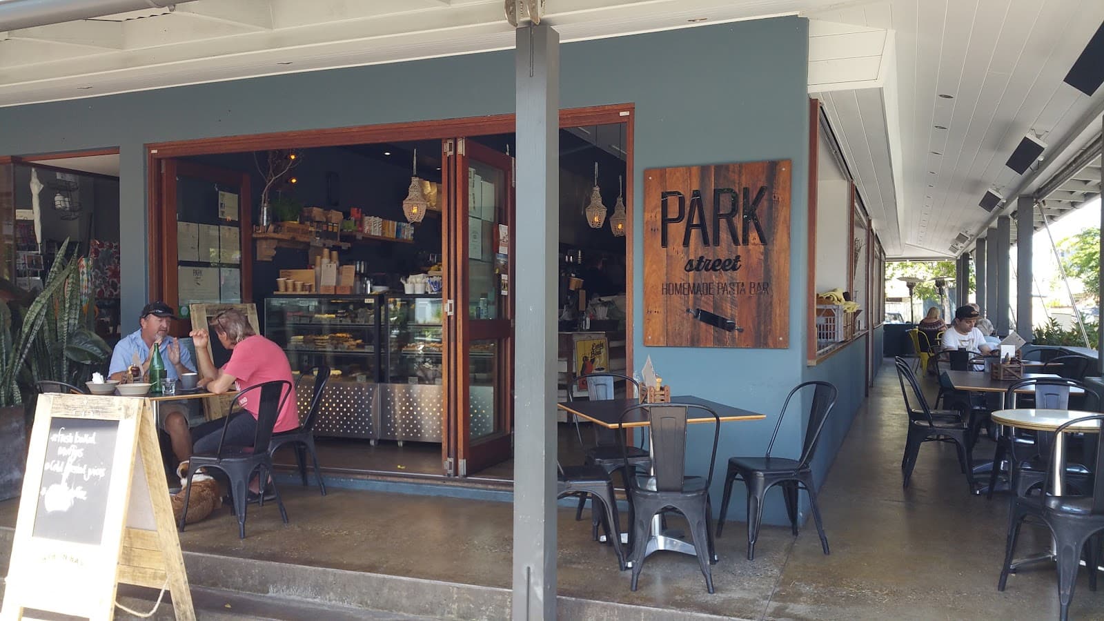Lello’s — Brunswick Heads, Byron Bay