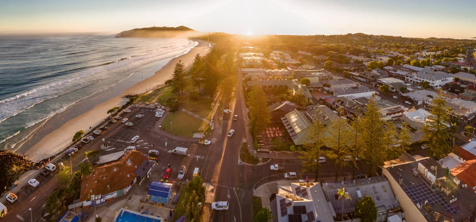 Beach Hotel, Byron Bay — Ocean Shores, Byron Bay