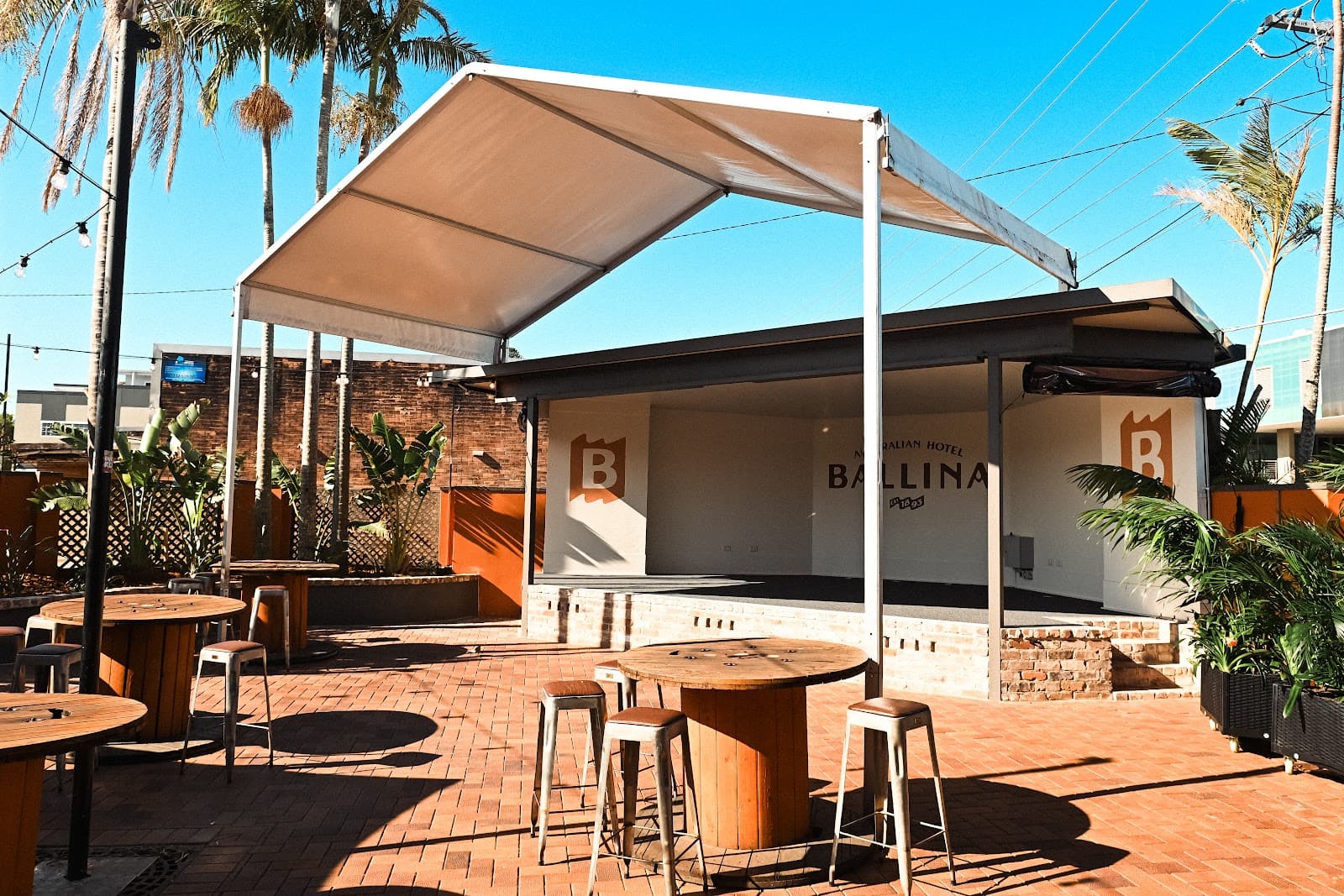 Australian Hotel Ballina — Ballina, Byron Bay