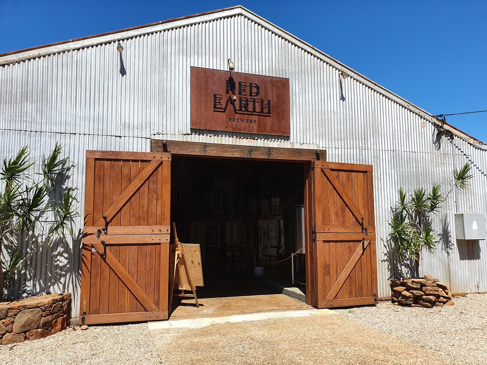 Earth Beer Company — Ocean Shores, Byron Bay