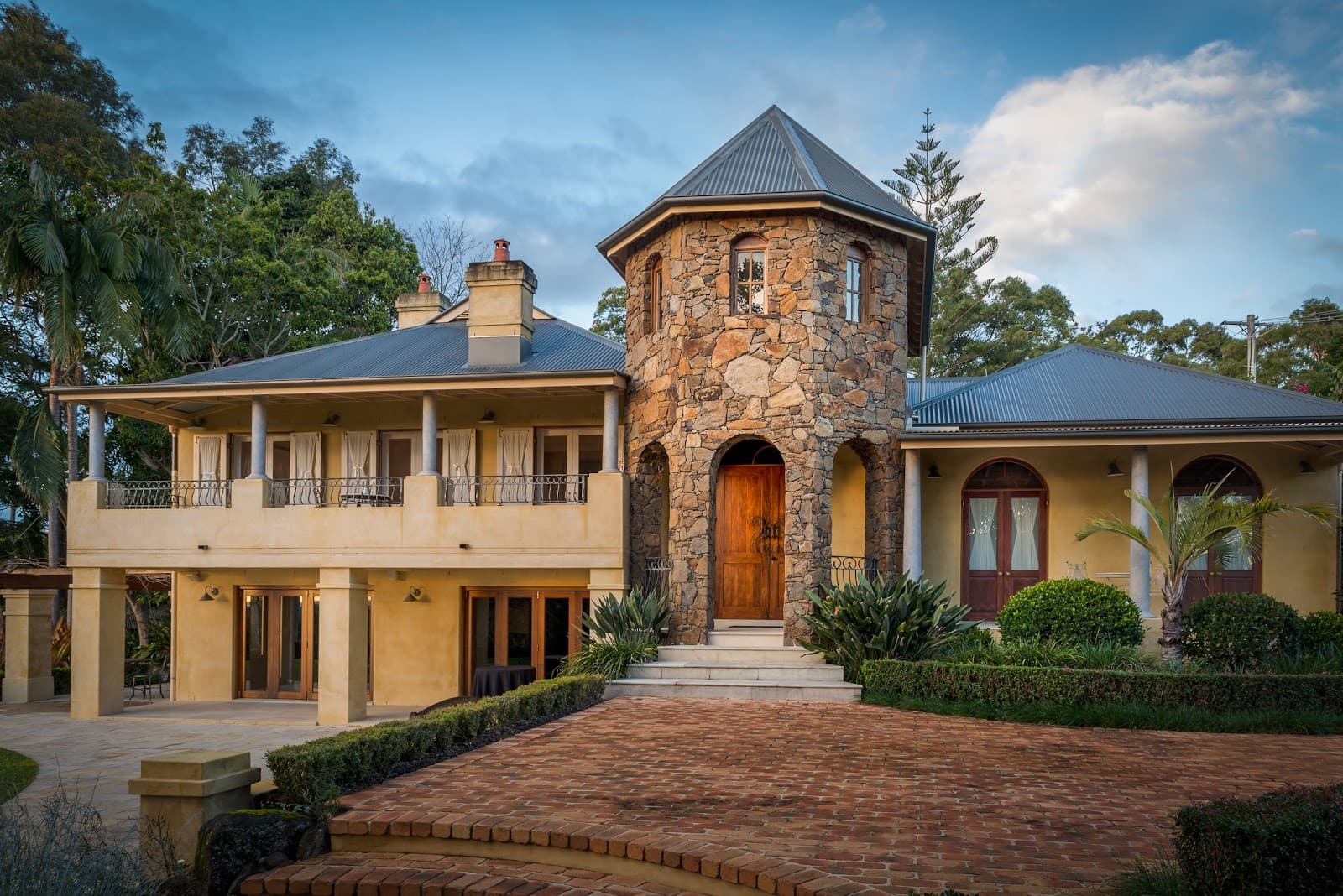 Victoria's Byron Bay — Ewingsdale, Byron Bay