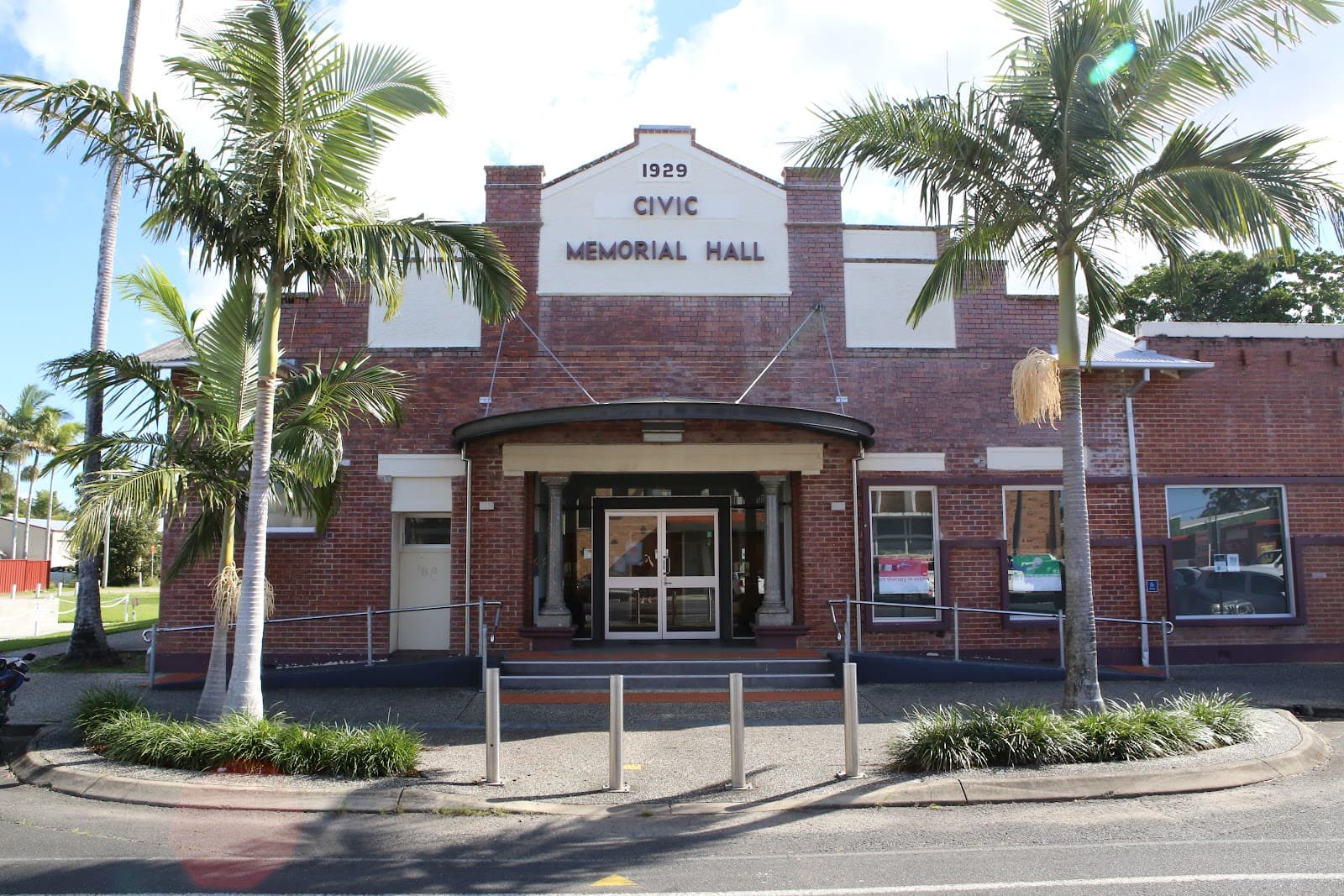 Mullumbimby Civic Memorial Hall — Mullumbimby, Byron Bay