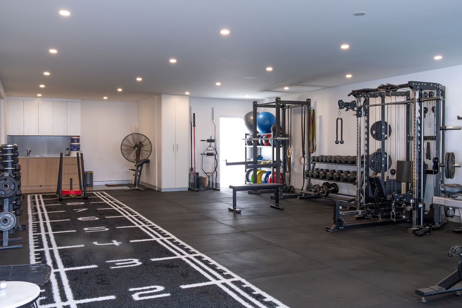 Matt Brooks PT GYM — Ocean Shores, Byron Bay