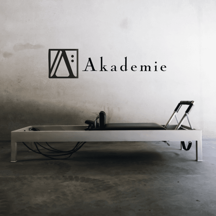 Akademie — Byron Bay